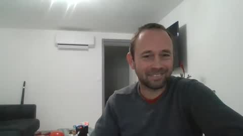 Snapshot of fredodu41 chatting on December 2024 03:37:01 PM fredodu41 online show from December 2024 03:37:01 PM