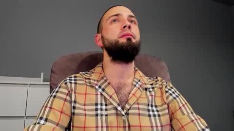 Snapshot of free_man___ chatting on October 2025 05:04:01 PM Andrew online show from October 2025 05:04:01 PM