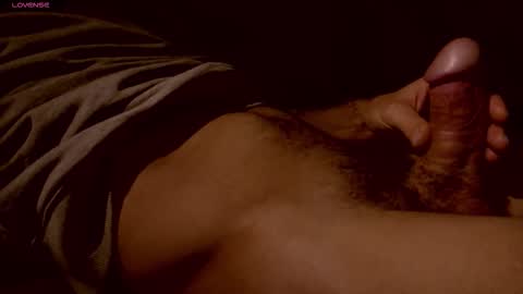 Duckmysick online show from November 2025 05:07:01 AM