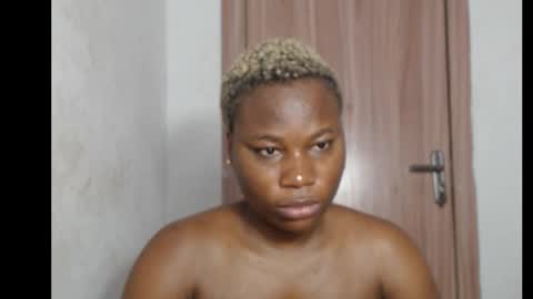 frekkymorelle online show from October 2025 04:24:01 AM