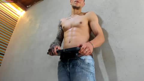 Xavier online show from January 2025 07:10:02 PM