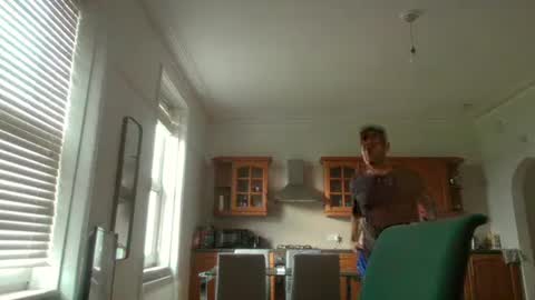 Snapshot of frenchbdmaninlondon chatting on November 2025 01:11:02 PM Horny Paul online show from November 2025 01:11:02 PM