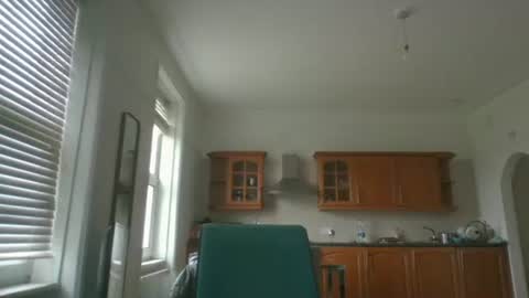 Snapshot of frenchbdmaninlondon chatting on January 2026 01:14:01 PM Horny Paul online show from January 2026 01:14:01 PM