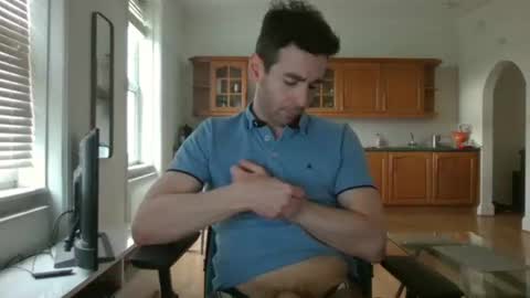 Snapshot of frenchbdmaninlondon chatting on March 2026 04:09:01 PM Horny Paul online show from March 2026 04:09:01 PM