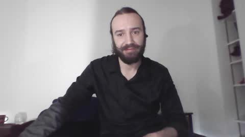 Snapshot of frenchmidnightjewel chatting on November 2025 12:58:01 AM FrenchMidnightJewel online show from November 2025 12:58:01 AM