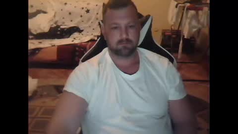 frenks117864 online show from December 2025 06:46:02 PM