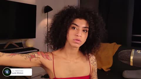 Vale online show from February 2025 03:31:01 AM