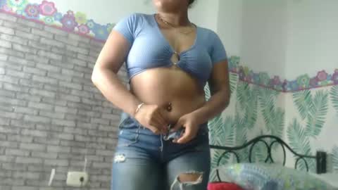 FRESITA online show from December 2024 05:07:02 AM