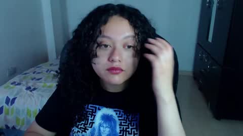 Louise  online show from January 2025 09:27:01 AM