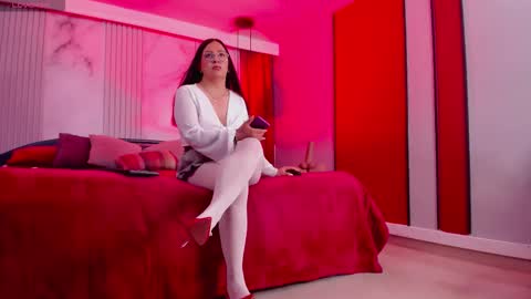 Freya online show from November 2025 10:13:02 AM