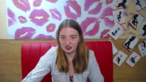 Snapshot of freyadak chatting on September 2025 05:34:02 PM FreyaDak online show from September 2025 05:34:02 PM