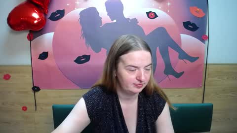 Snapshot of freyadak chatting on September 2025 05:07:01 AM FreyaDak online show from September 2025 05:07:01 AM