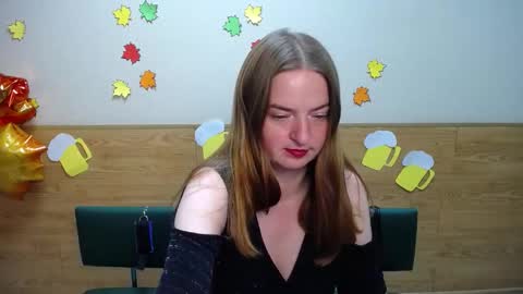 Snapshot of freyadak chatting on September 2025 05:05:02 PM FreyaDak online show from September 2025 05:05:02 PM