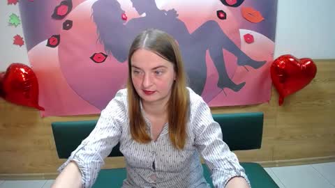 Snapshot of freyadak chatting on October 2025 05:44:02 PM FreyaDak online show from October 2025 05:44:02 PM