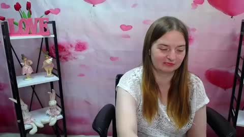 Snapshot of freyadak chatting on May 2026 02:08:02 AM FreyaDak online show from May 2026 02:08:02 AM