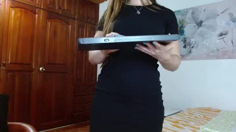 Snapshot of freyanatural chatting on January 2025 12:22:02 AM freyanatural online show from January 2025 12:22:02 AM