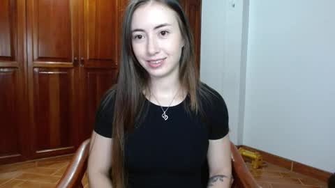 Snapshot of freyanatural chatting on February 2025 02:22:02 AM freyanatural online show from February 2025 02:22:02 AM