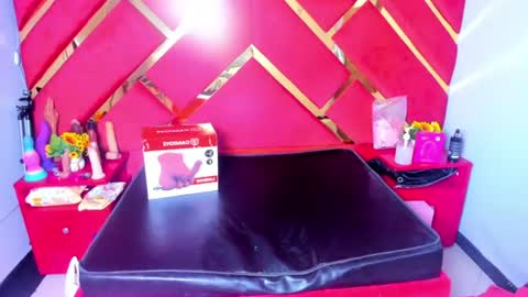 freyja_naugthy online show from July 2026 01:35:02 PM