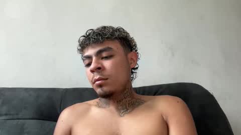 Snapshot of freyva_ chatting on December 2025 06:58:01 PM freyva_ online show from December 2025 06:58:01 PM