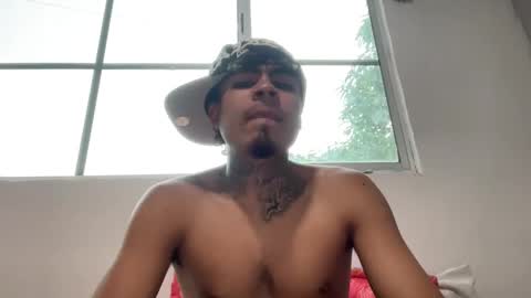 freyva_ online show from January 2026 09:51:01 PM