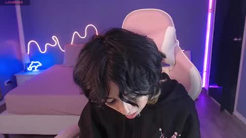 frida_lassi_ online show from March 2025 01:30:02 PM