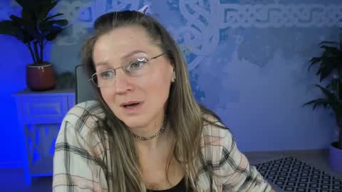 Snapshot of fridatander chatting on March 2025 08:44:02 PM Frida Tander online show from March 2025 08:44:02 PM