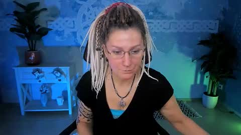 Frida Tander online show from January 2026 05:10:02 AM