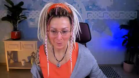 Frida Tander online show from February 2026 05:05:01 AM