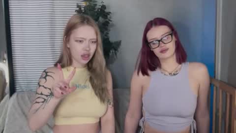 Snapshot of friend_zone_ chatting on January 2026 09:46:02 AM friend_zone_ online show from January 2026 09:46:02 AM