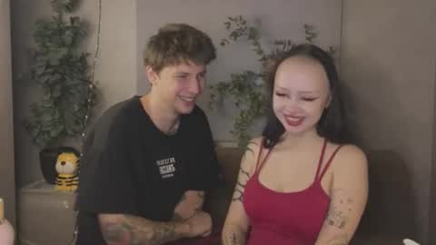 Snapshot of friend_zone_ chatting on March 2026 04:23:01 PM friend_zone_ online show from March 2026 04:23:01 PM