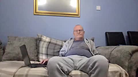 Snapshot of friendlydave528793 chatting on December 2025 07:07:01 PM friendlydave528793 online show from December 2025 07:07:01 PM