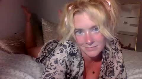 Snapshot of frommarywithlove chatting on September 2025 05:29:01 AM frommarywithlove online show from September 2025 05:29:01 AM