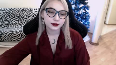 Lilith online show from December 2024 06:28:02 AM