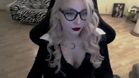 Lilith online show from November 2025 11:54:01 AM