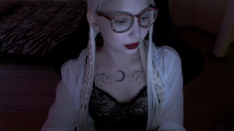 Snapshot of fromsun_forsoul chatting on May 2026 08:23:01 AM Lilith online show from May 2026 08:23:01 AM