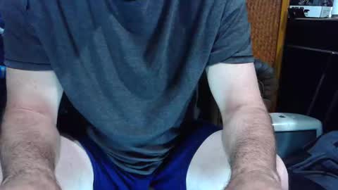 frostydhoman1221 online show from May 2026 04:31:01 AM