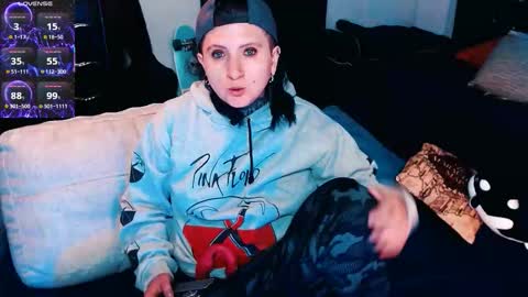          HEHIM  online show from September 2025 05:11:02 AM