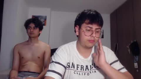 Snapshot of fuck_blow chatting on November 2025 10:47:02 PM uwu online show from November 2025 10:47:02 PM