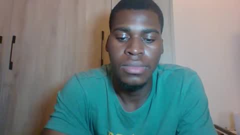 Snapshot of fuck_buoy chatting on December 2025 08:32:02 AM Prince online show from December 2025 08:32:02 AM