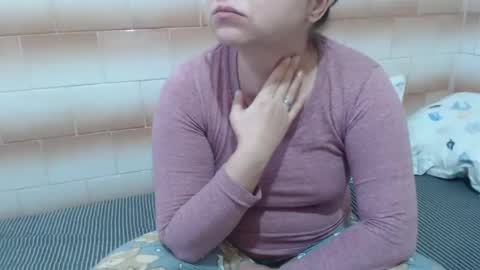 Ella online show from December 2024 06:21:01 AM