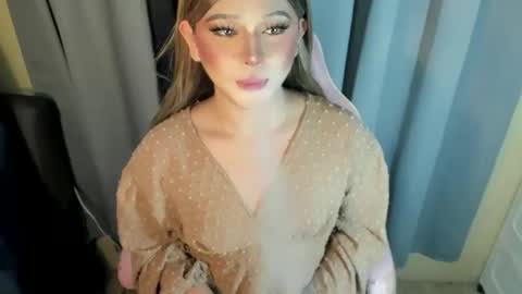 R A I N M O R A L E S  G M A I L . C O M online show from April 2026 07:06:01 PM