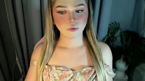 Snapshot of fuckdoll_rain chatting on May 2026 02:47:02 PM R A I N M O R A L E S G M A I L . C O M online show from May 2026 02:47:02 PM