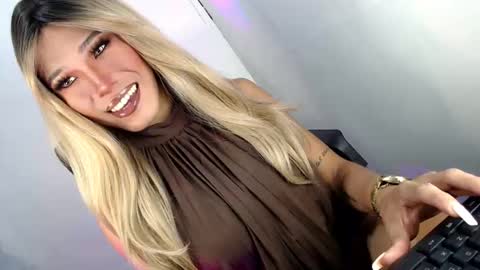 sweetyJENNY online show from April 2026 02:53:02 PM