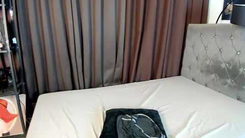 Snapshot of fuckgurlavener chatting on February 2026 03:10:01 AM fuckgurlavener online show from February 2026 03:10:01 AM