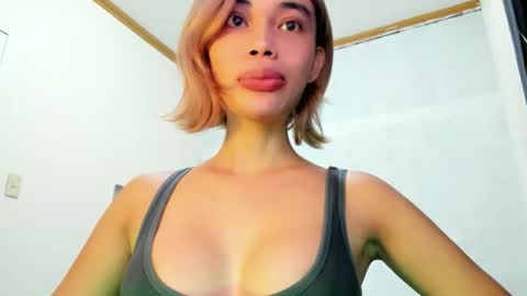 fuckingsexy143 online show from May 2026 02:20:02 AM
