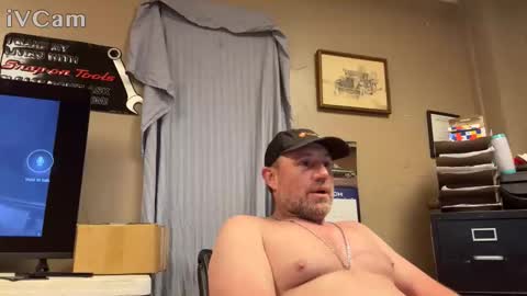 fuckitall44 online show from March 2026 06:39:01 AM