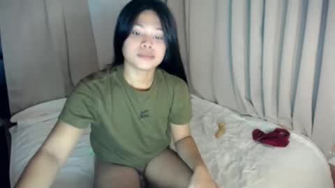 Bunny  online show from May 2026 04:52:01 AM