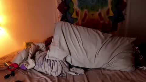 Snapshot of fuckmypussyplz1 chatting on March 2025 01:03:02 AM fuckmypussyplz1 online show from March 2025 01:03:02 AM