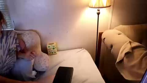 Snapshot of fuckmypussyplz1 chatting on October 2025 01:10:01 PM fuckmypussyplz1 online show from October 2025 01:10:01 PM