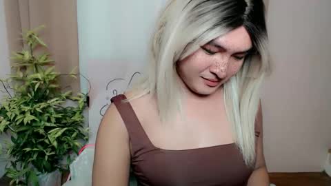 CHELSEA online show from December 2025 12:42:02 PM